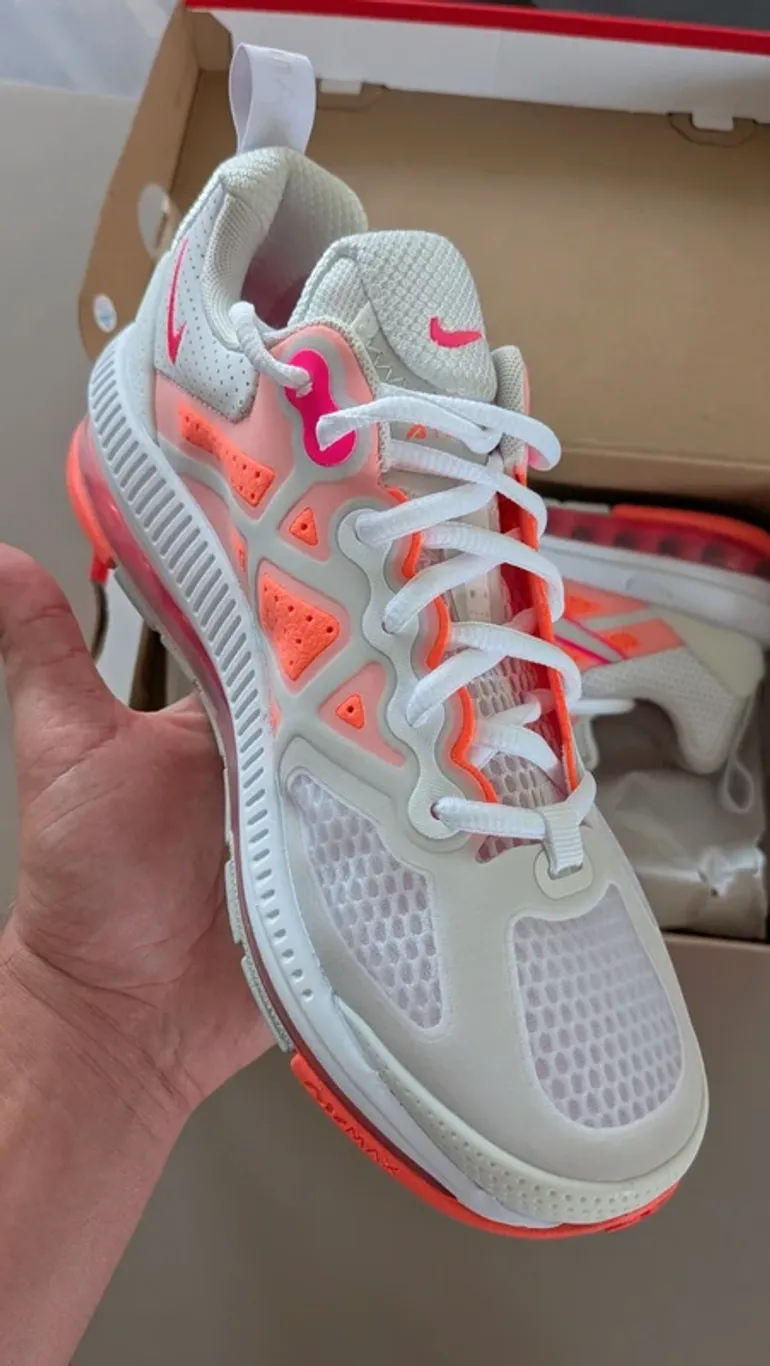 Gebrauchtes Nike Air Max Genome bike — Bild 4 von 6