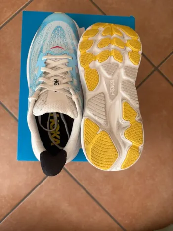 Used Hoka Clifton 10 bike — image 4 of 6