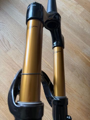 Używany Fox 38 Factory 2026 bike — zdjęcie 4 z 7
