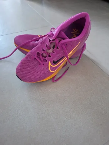 Brugt Nike Laufschuhe für Frauen bike