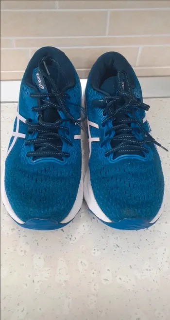 Gebrauchtes Asics Gel Nimbus 24 bike — Bild 3 von 9