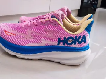 Used Hoka Shoes Pink size 39 bike