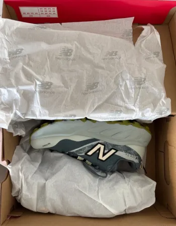 Used New Balance Hierro v9 GTX bike