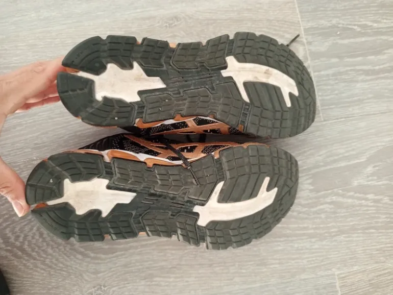 Tweedehands Asics Gel Quantum 360 bike — afbeelding 9 van 9