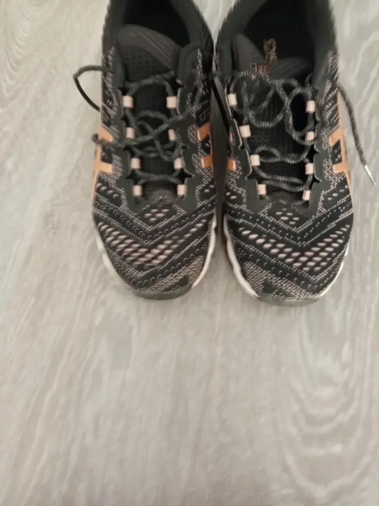 Tweedehands Asics Gel Quantum 360 bike — afbeelding 7 van 9