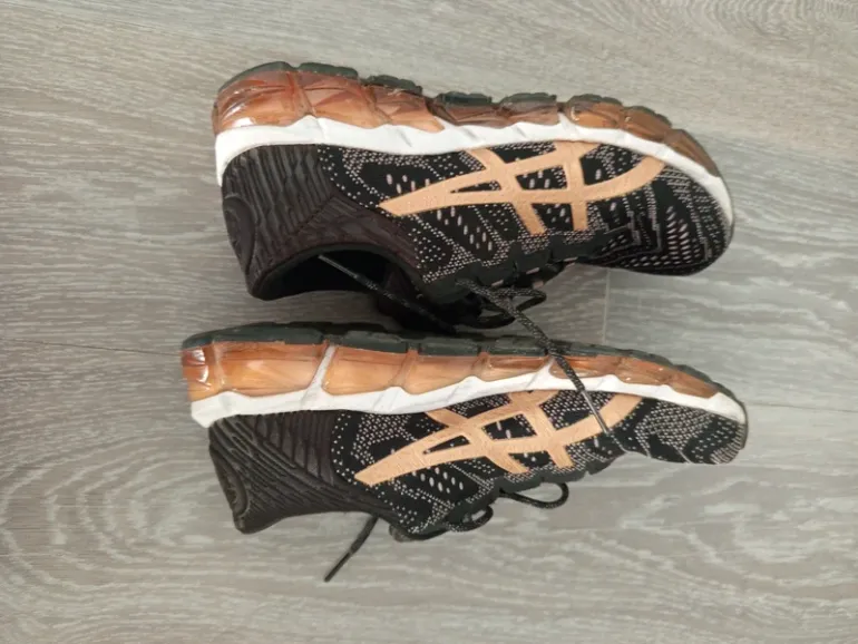 Tweedehands Asics Gel Quantum 360 bike — afbeelding 5 van 9