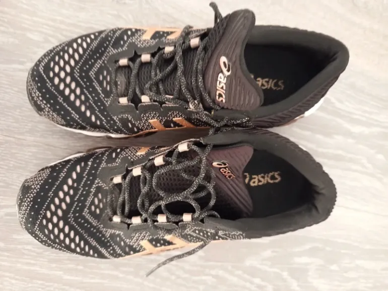 Tweedehands Asics Gel Quantum 360 bike — afbeelding 4 van 9
