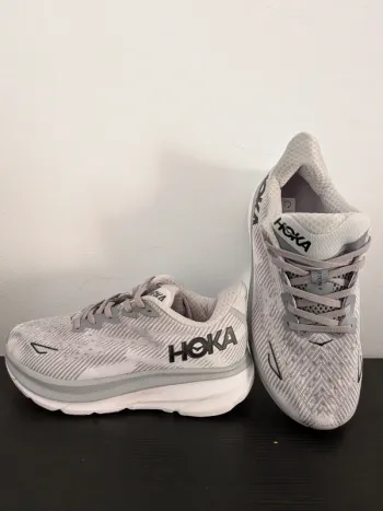 Gebrauchtes Hoka Clifton 9 bike