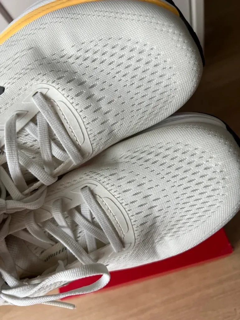 Used New Balance Fresh Foam x Kaiha V2 bike — image 7 of 11