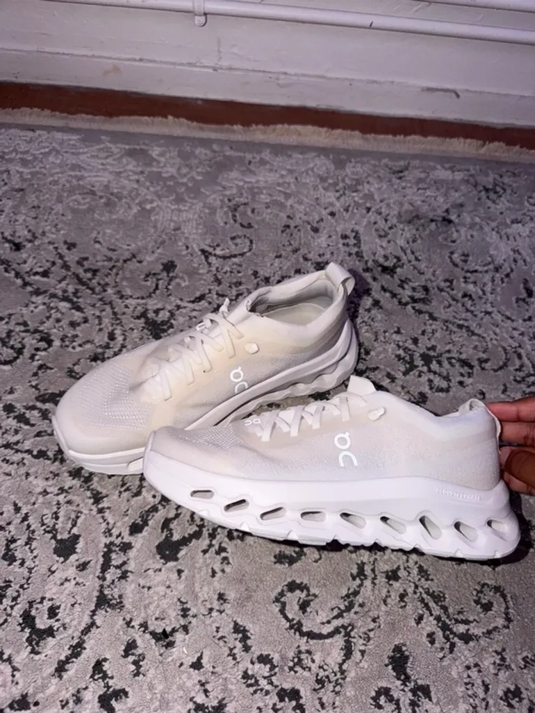 Used On Running On Shoes Size 37 bike — image 3 of 5