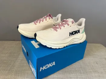 Gebrauchtes Hoka Arahi 8 bike