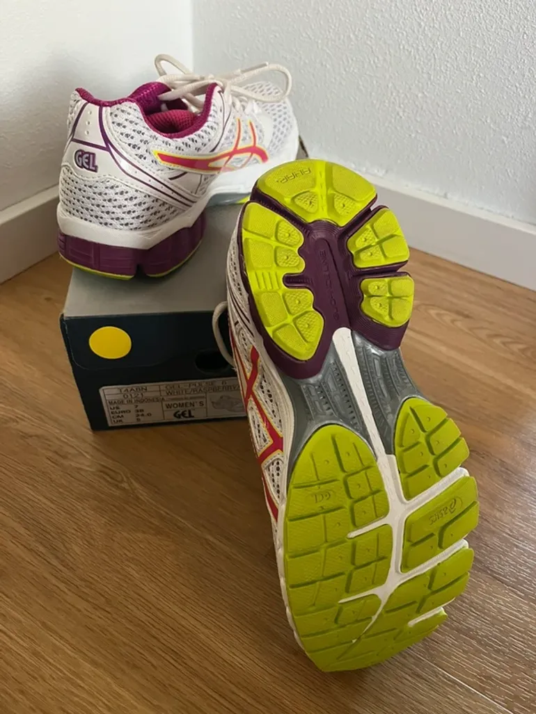 Tweedehands Asics Laufschuhe Gr. 38 bike — afbeelding 2 van 2