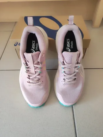 Použité Asics Gel-Sonoma 8 bike — obrázek 3 z 11