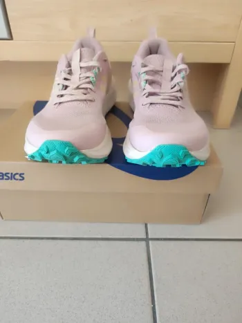 Použité Asics Gel-Sonoma 8 bike — obrázek 4 z 11