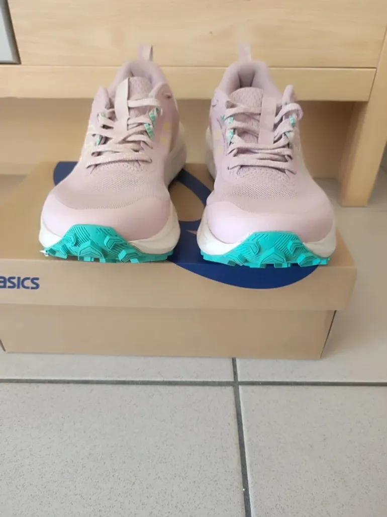Použité Asics Gel-Sonoma 8 bike — obrázek 4 z 11