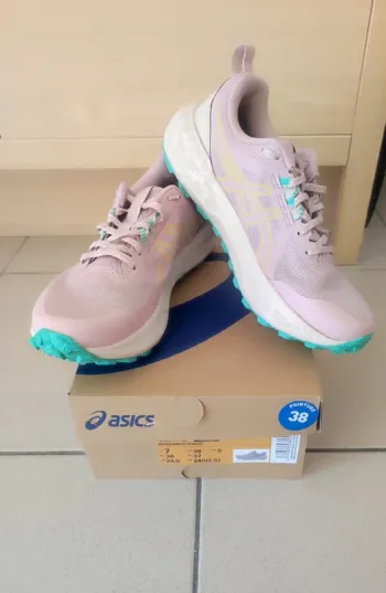 Brugt Asics Gel-Sonoma 8 bike