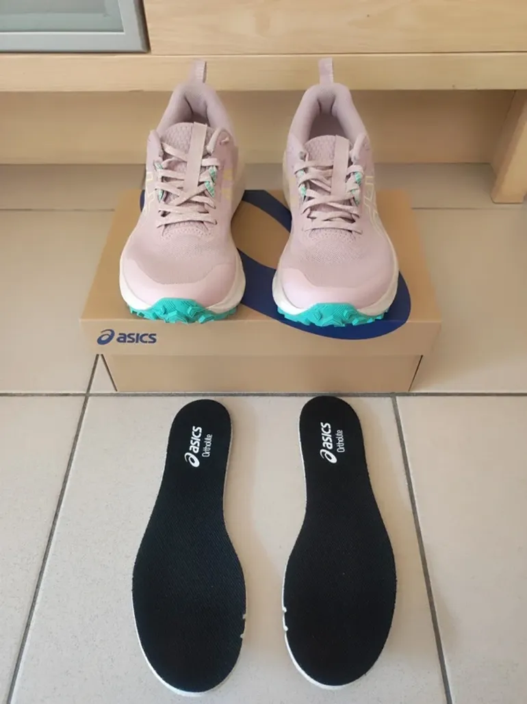 Použité Asics Gel-Sonoma 8 bike — obrázek 11 z 11