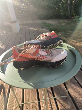 Used Saucony Endorphine Edge bike