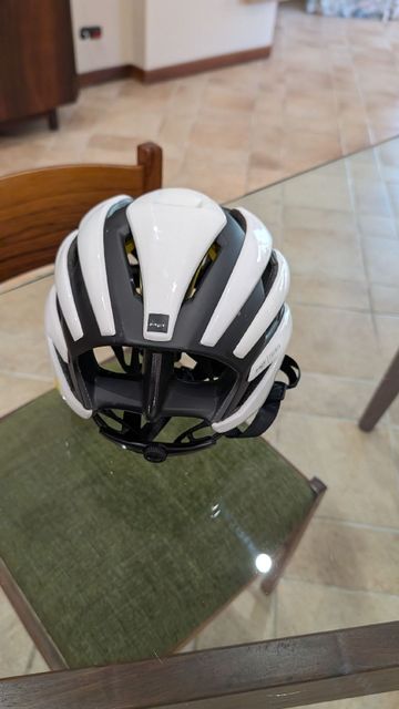 Used MET trenta 2025 bike — image 4 of 7