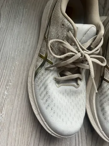 Brugt Asics Gel bike — billede 2 af 5