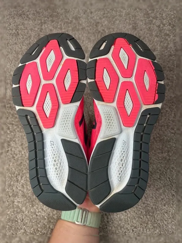 Used New Balance Wazee bike — image 9 of 10