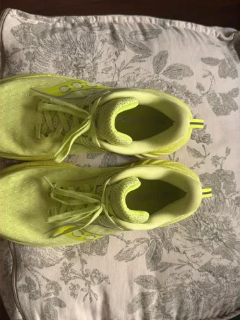 Tweedehands Saucony Triumph 22 bike — afbeelding 7 van 8