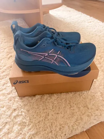 Brugt Asics Gel-Kayano 33 bike — billede 2 af 5