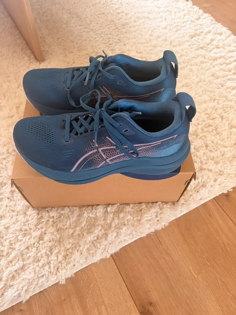 Brugt Asics Gel-Kayano 33 bike — billede 3 af 5
