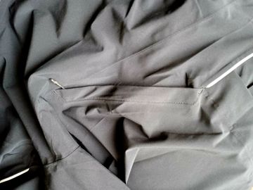 Used dhl Rain Jacket bike — image 5 of 7