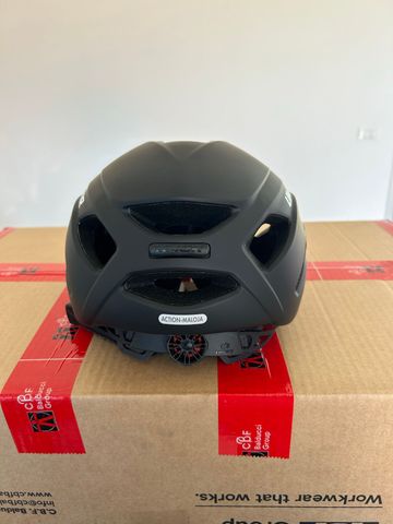 Tweedehands Limar Action Maloja Helmet bike — afbeelding 4 van 5