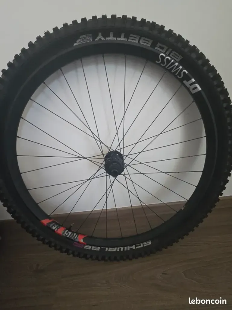 Brugt Dt Swiss FR1500 2025 bike — billede 2 af 2