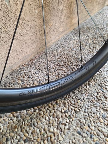 Used Roval Rapide CLX 32 bike — image 4 of 6