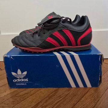 Tweedehands Adidas Predator bike — afbeelding 2 van 5