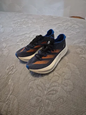 Gebrauchtes Adidas Adizero prime X2 bike