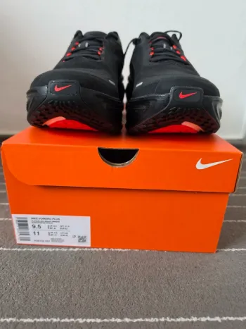 Used Premium Nike Vomero Plus bike — image 4 of 12