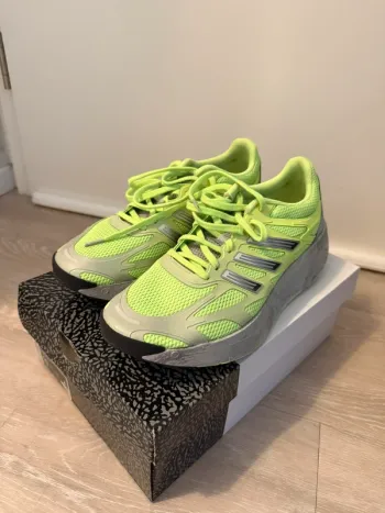 Used Adidas Laufschuh 44.5 bike