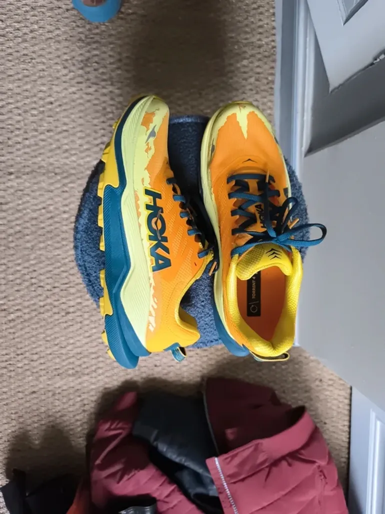 Used Hoka One Running Shoes bike — image 3 of 6