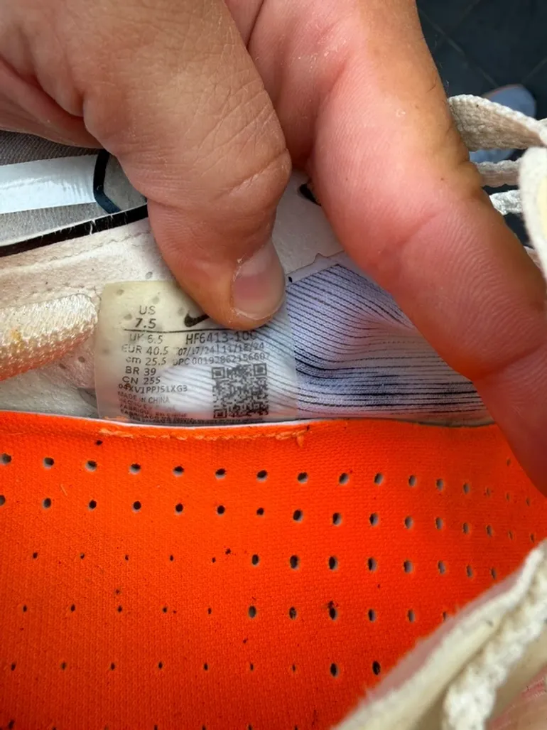 Käytetty Nike Vaporfly 4 bike — kuva 3 / 3