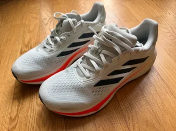 Käytetty Adidas Response Super M bike