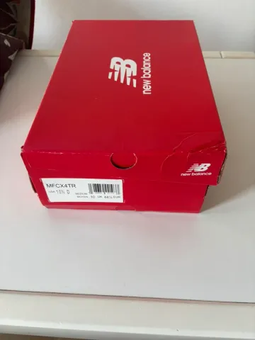 Brugt New Balance Rebel V5 Running Shoes