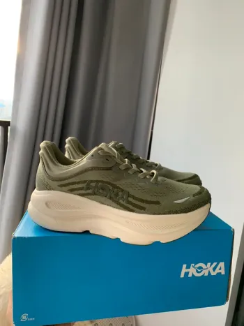Used Hoka Bondi 9 bike
