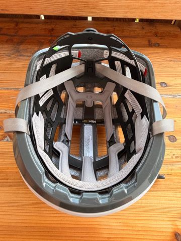 Käytetty Smith Optics Persist 2 Mips Helmet 2025 bike — kuva 6 / 9