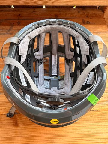 Käytetty Smith Optics Persist 2 Mips Helmet 2025 bike — kuva 8 / 9