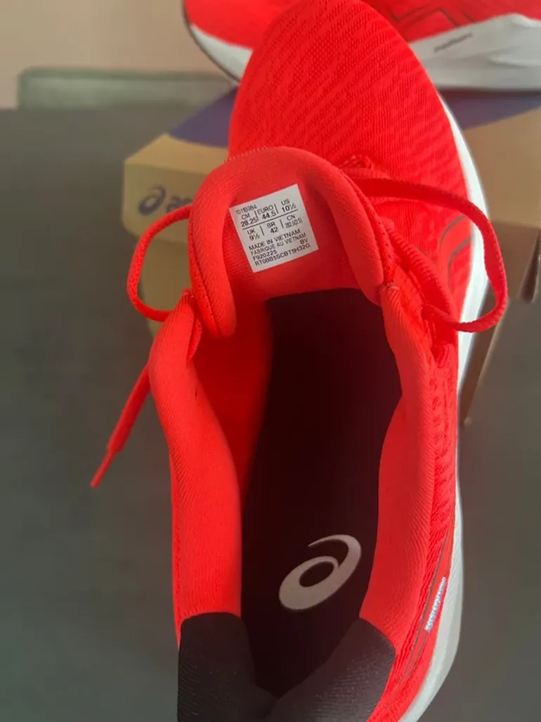 Gebrauchtes Asics Versablast 4 bike — Bild 4 von 4