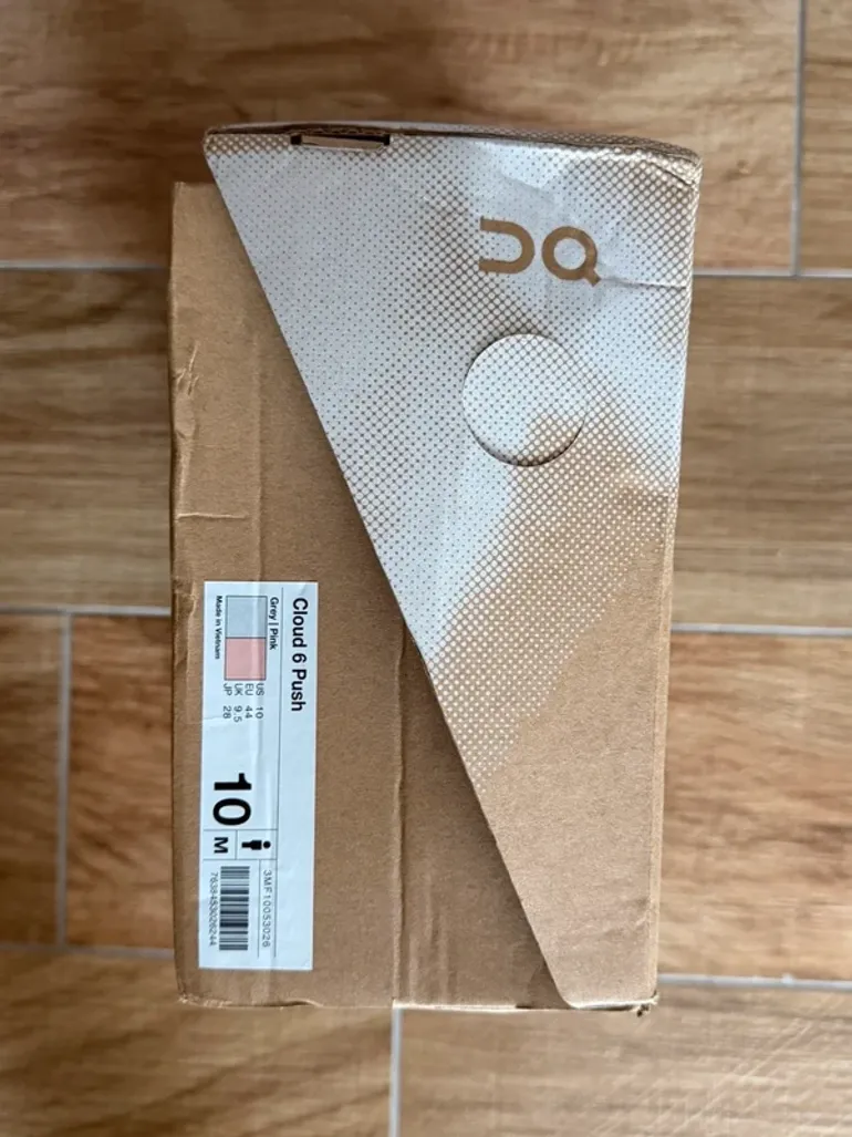 Used On Running Cloud 6 push bike — image 4 of 4