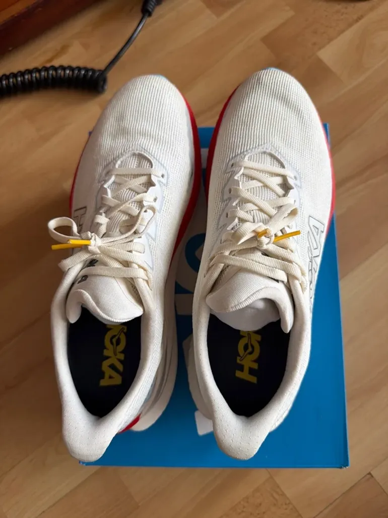 Used Hoka Mach x3 bike — image 5 of 6