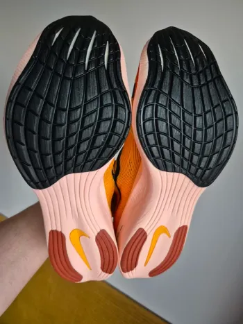 Käytetty Pegasus ZoomX Vaporfly Next% 2 bike — kuva 15 / 15