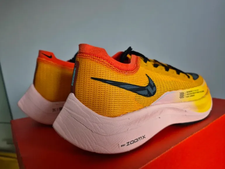 Käytetty Pegasus ZoomX Vaporfly Next% 2 bike — kuva 4 / 15