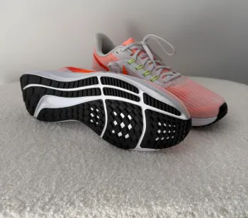 Used Nike sportschoenen bike — image 3 of 4