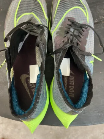 Käytetty Nike ZoomX Vaporfly Next% bike — kuva 5 / 5